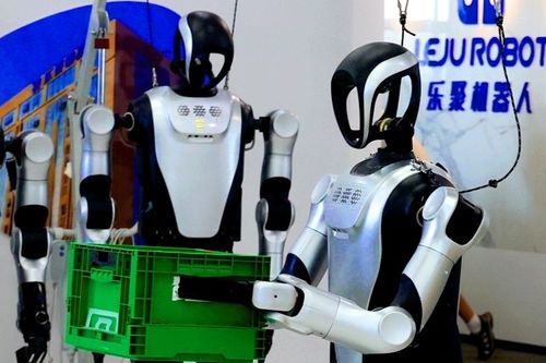 科技創(chuàng)新驅(qū)動(dòng)瑤海高質(zhì)量發(fā)展 機(jī)器人專(zhuān)業(yè)領(lǐng)域的新突破